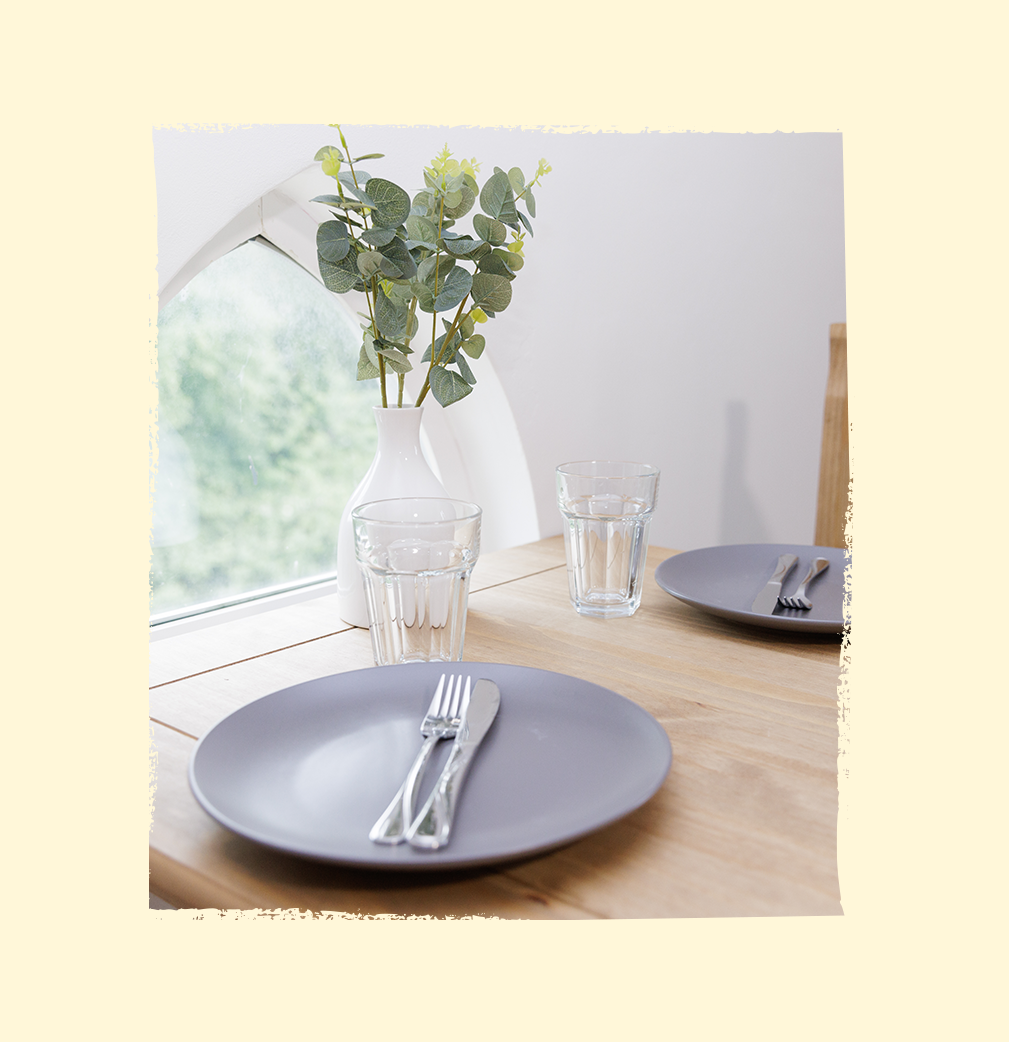 Dining table at Autus Court